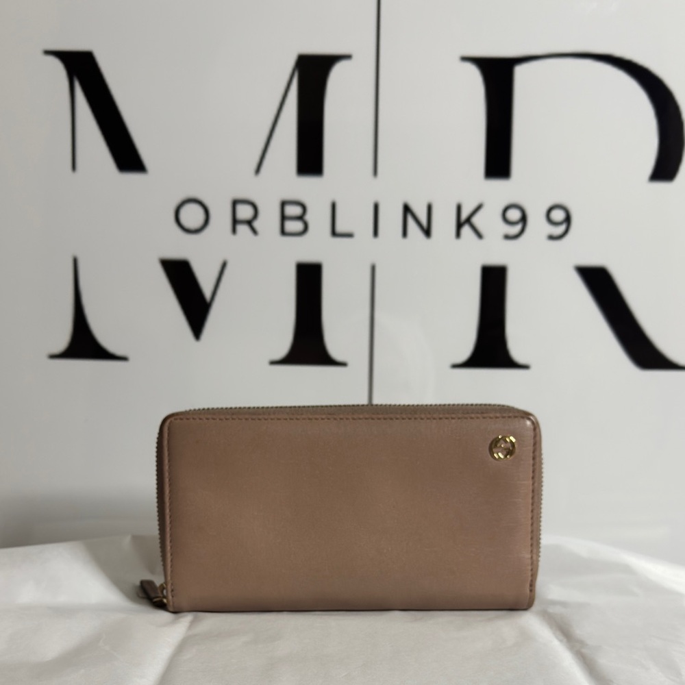 Gucci Woman Long Wallet ,Authentic